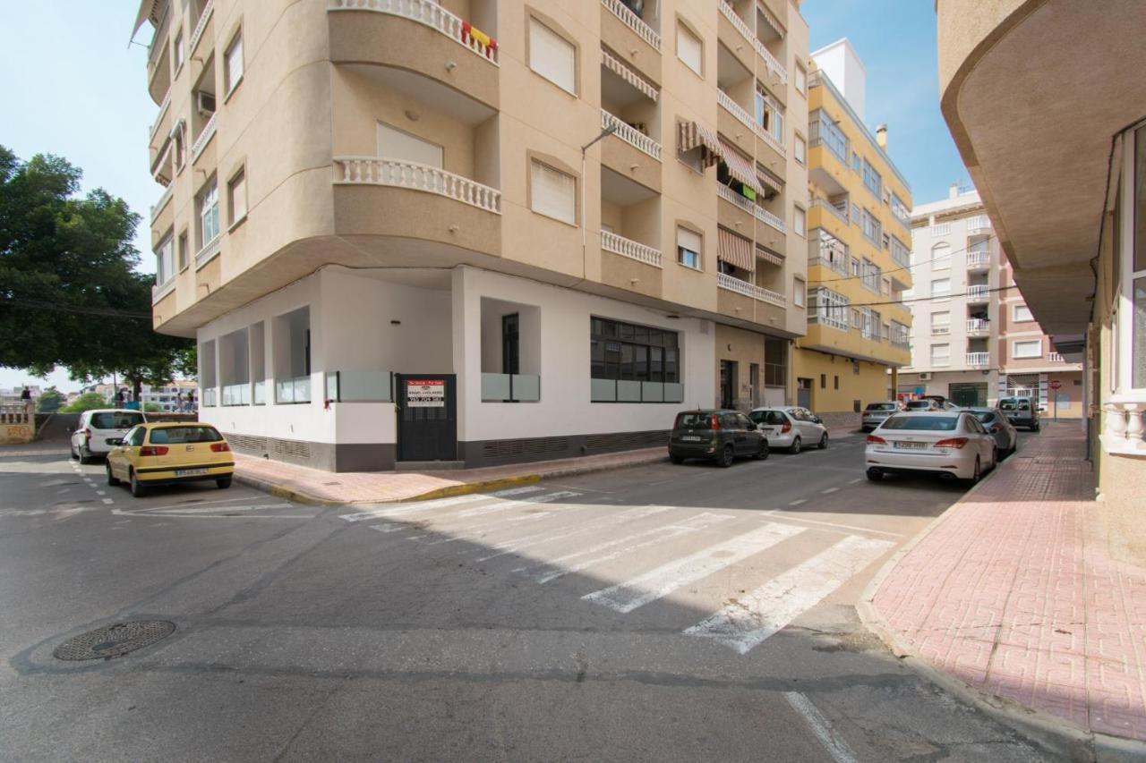 113 Beach And Trees - Alicante Holiday Torrevieja Exteriér fotografie